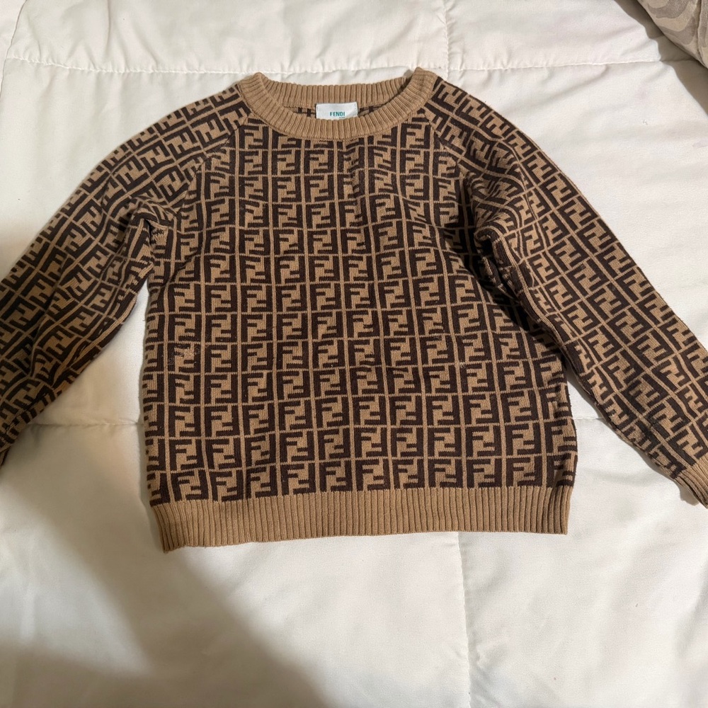 sweater baby
